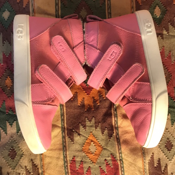 UGG Velcro close sneakers - Picture 5 of 10